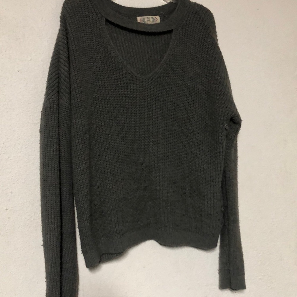 Cropped sweater
